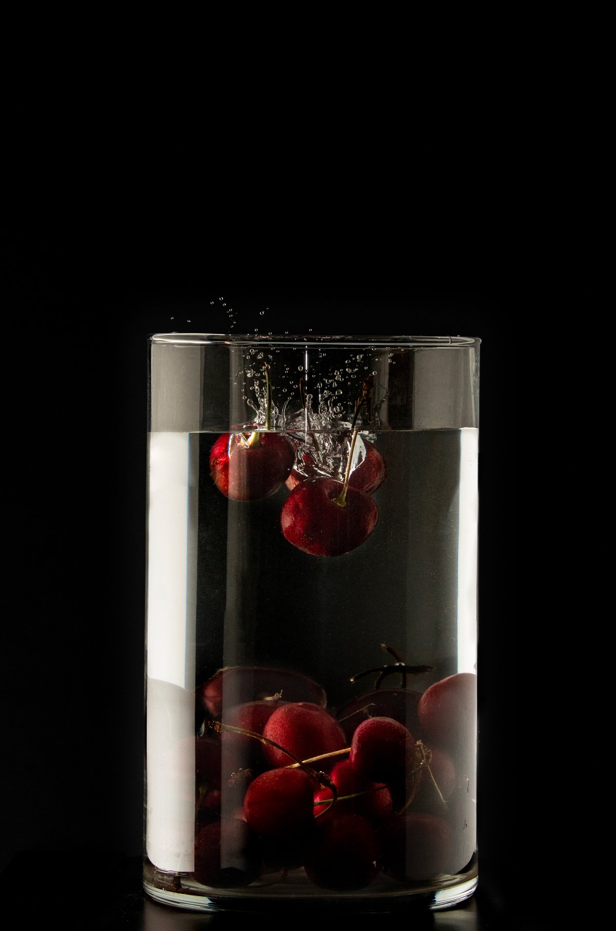 Fotografía fija de cerezas